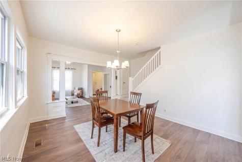 1471 E 118th Street Cleveland OH 44106