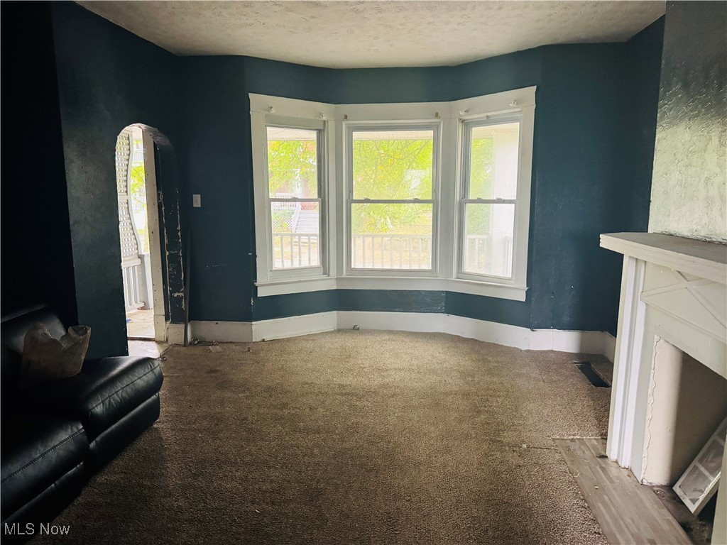 9013 Harris Avenue Cleveland OH 44104
