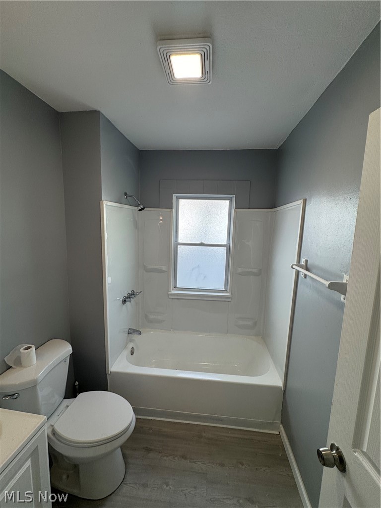 10502 Miles Avenue Cleveland OH 44105