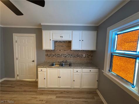 10502 Miles Avenue Cleveland OH 44105