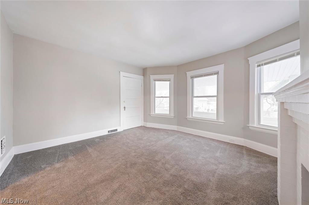 2016 W 85th Street Cleveland OH 44102