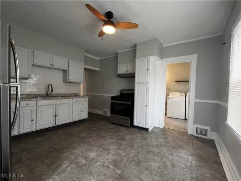 2602 Vega Avenue Cleveland OH 44113
