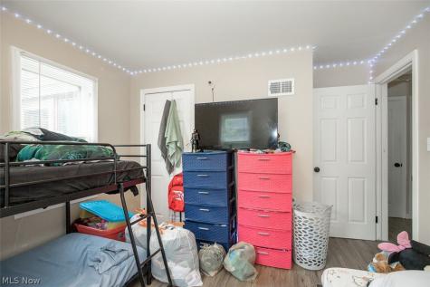 2617 E 130th Street Cleveland OH 44120