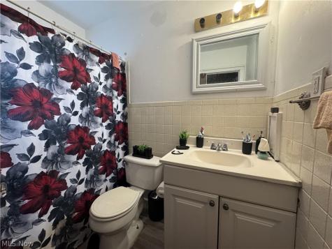 3633 Cedarbrook Road University Heights OH 44118