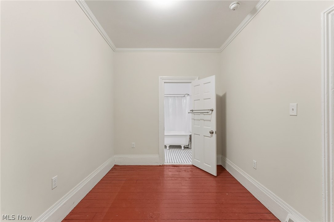 3238-3240 E 49th Street Cleveland OH 44127