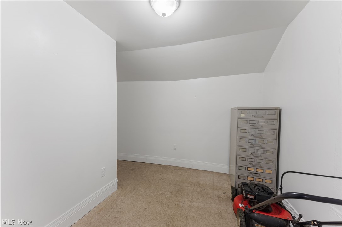 3238-3240 E 49th Street Cleveland OH 44127