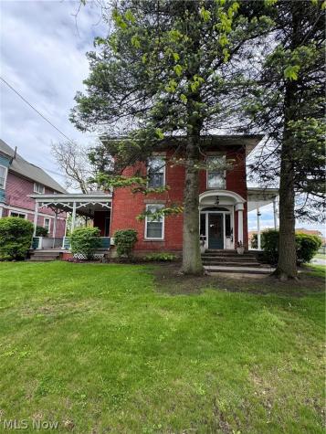 428 West Avenue Elyria OH 44035