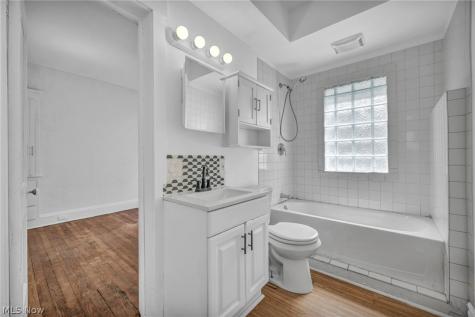 1516 W 116th Street Cleveland OH 44102