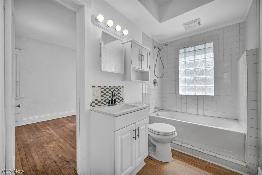 1516 W 116th Street Cleveland OH 44102
