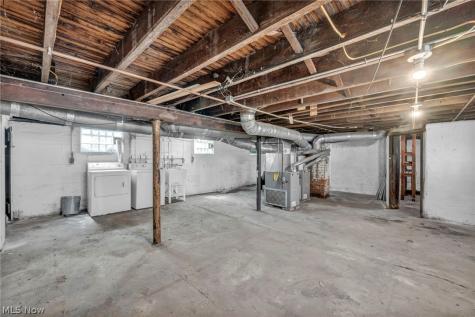 1516 W 116th Street Cleveland OH 44102