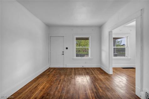1516 W 116th Street Cleveland OH 44102