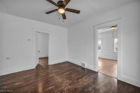 1516 W 116th Street Cleveland OH 44102