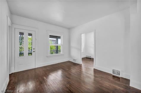 1516 W 116th Street Cleveland OH 44102