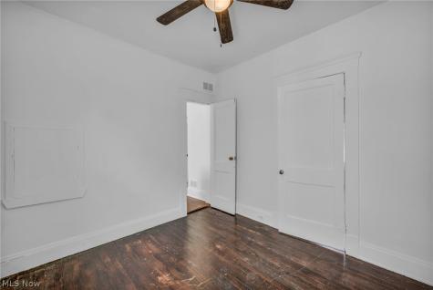 1516 W 116th Street Cleveland OH 44102