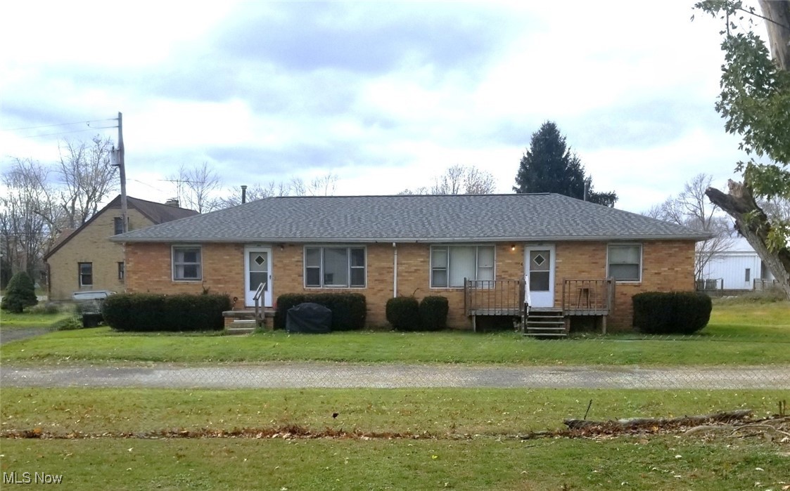 Akron OH, 3189 Albrecht Avenue