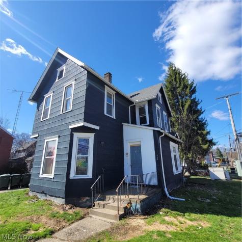 949 Fulton Road NW Canton OH 44703