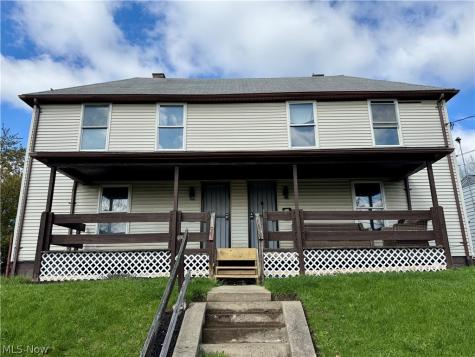 1217 Shriver Avenue NE Canton OH 44705