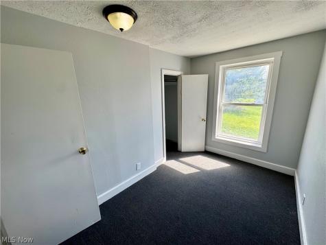 1217 Shriver Avenue NE Canton OH 44705