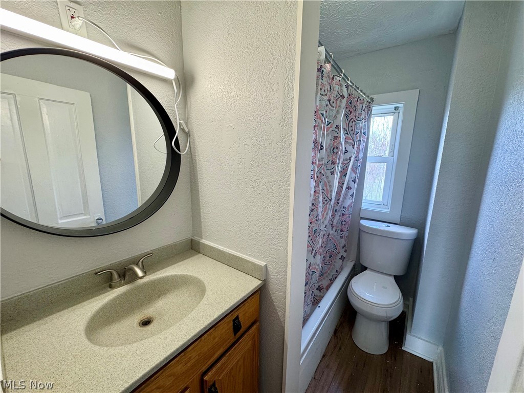 1217 Shriver Avenue NE Canton OH 44705