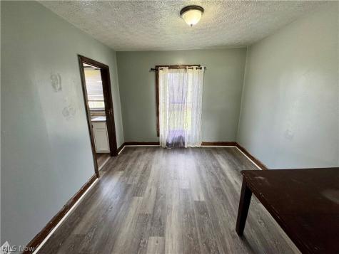 1217 Shriver Avenue NE Canton OH 44705