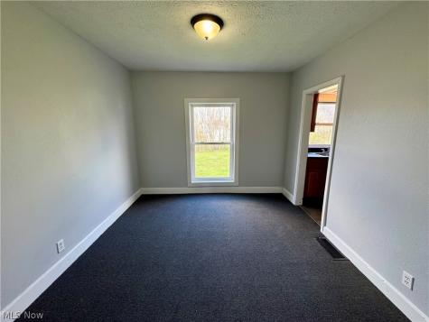 1217 Shriver Avenue NE Canton OH 44705