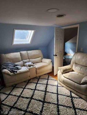 1588 S Green Road South Euclid OH 44121