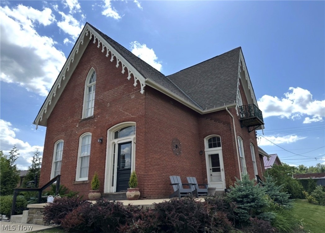 159 N Walnut Street Mansfield OH 44902