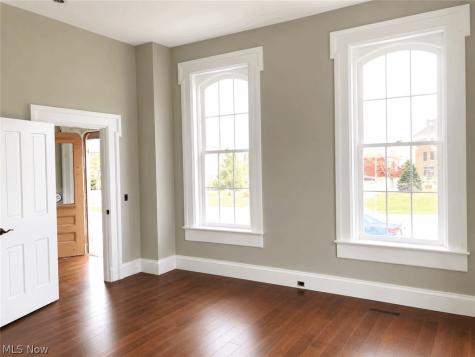159 N Walnut Street Mansfield OH 44902