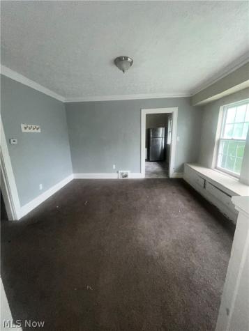 4015 E 143rd Street Cleveland OH 44128