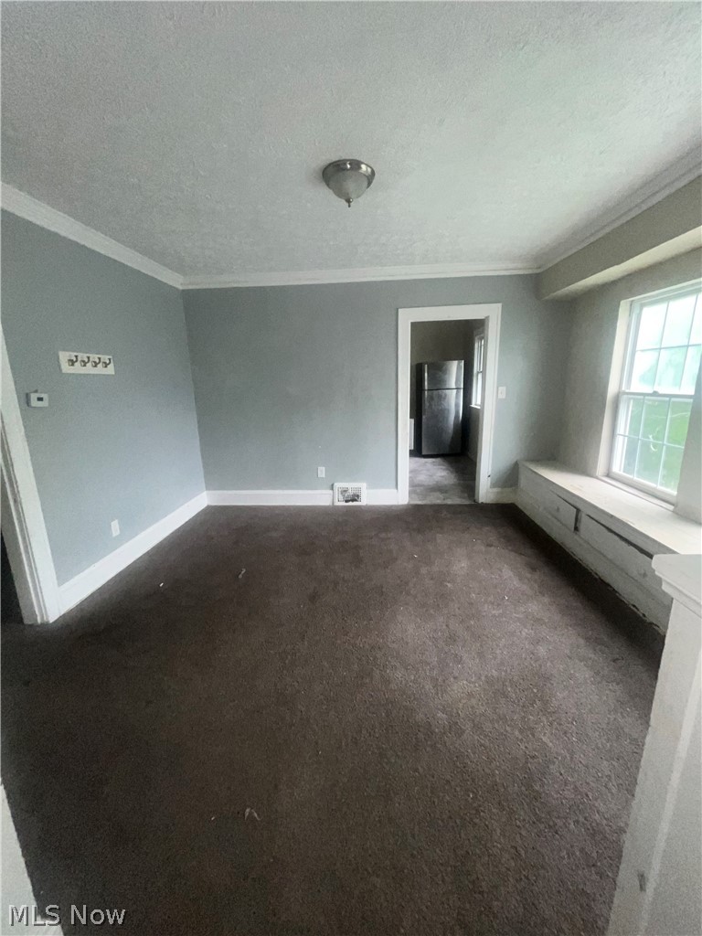 4015 E 143rd Street Cleveland OH 44128