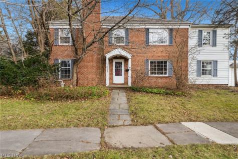 19208 Chagrin Shaker Heights OH 44122