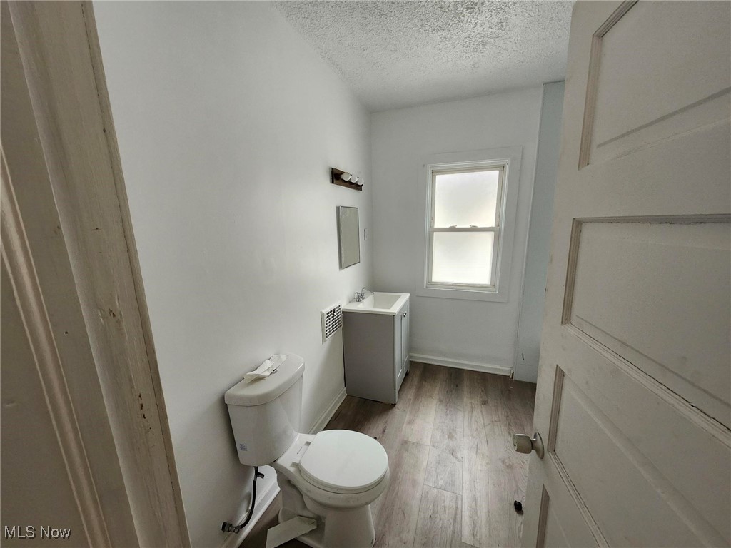 3443 Regent Road Cleveland OH 44127