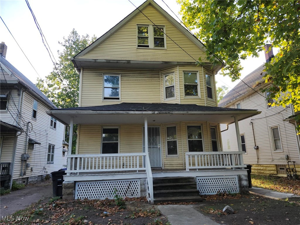 3443 Regent Road Cleveland OH 44127