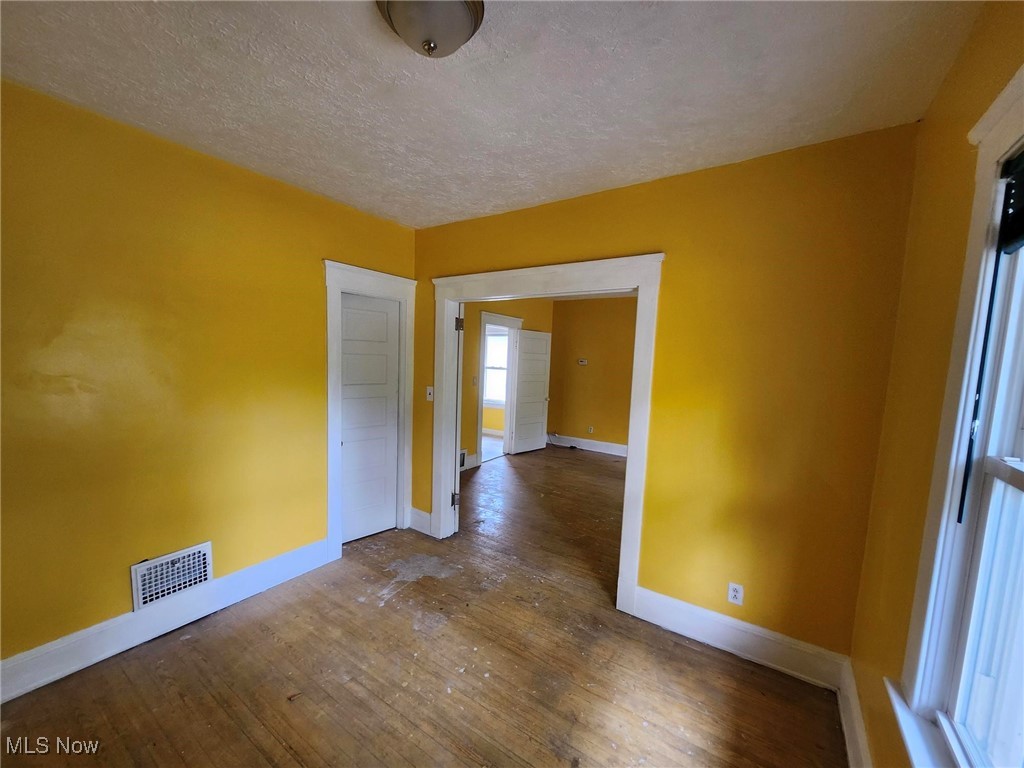 3443 Regent Road Cleveland OH 44127