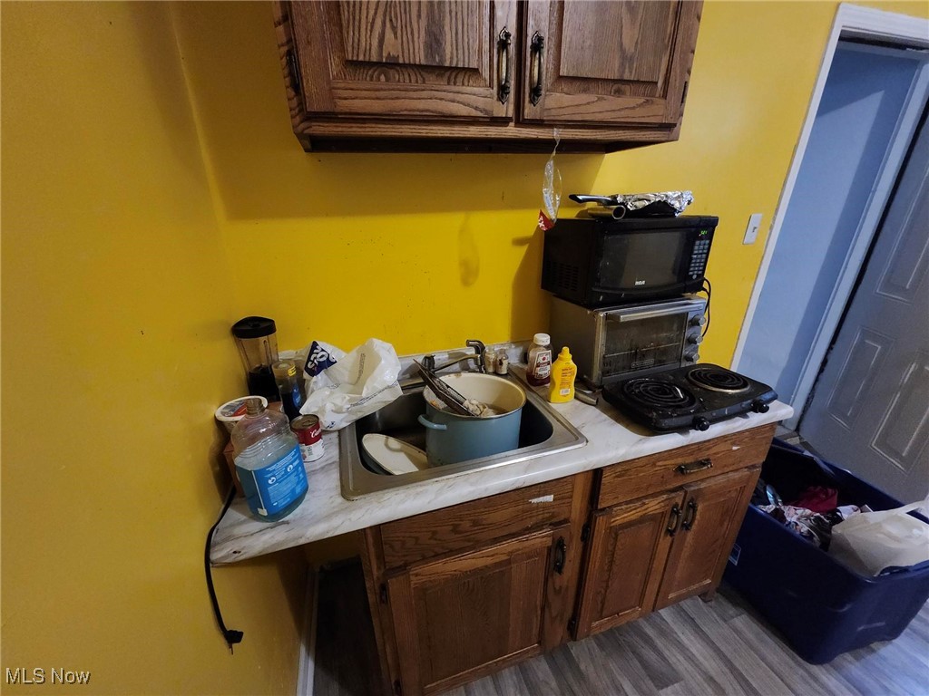 3443 Regent Road Cleveland OH 44127