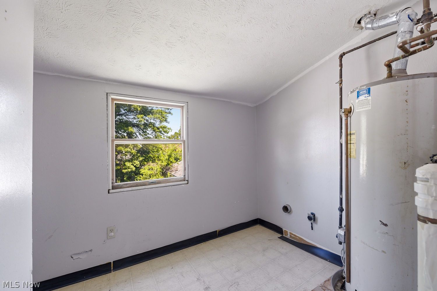 2314 Tate Avenue Cleveland OH 44109
