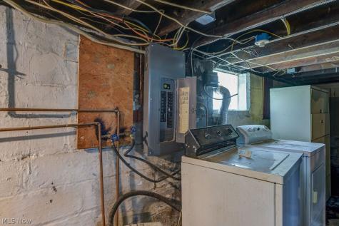 2314 Tate Avenue Cleveland OH 44109