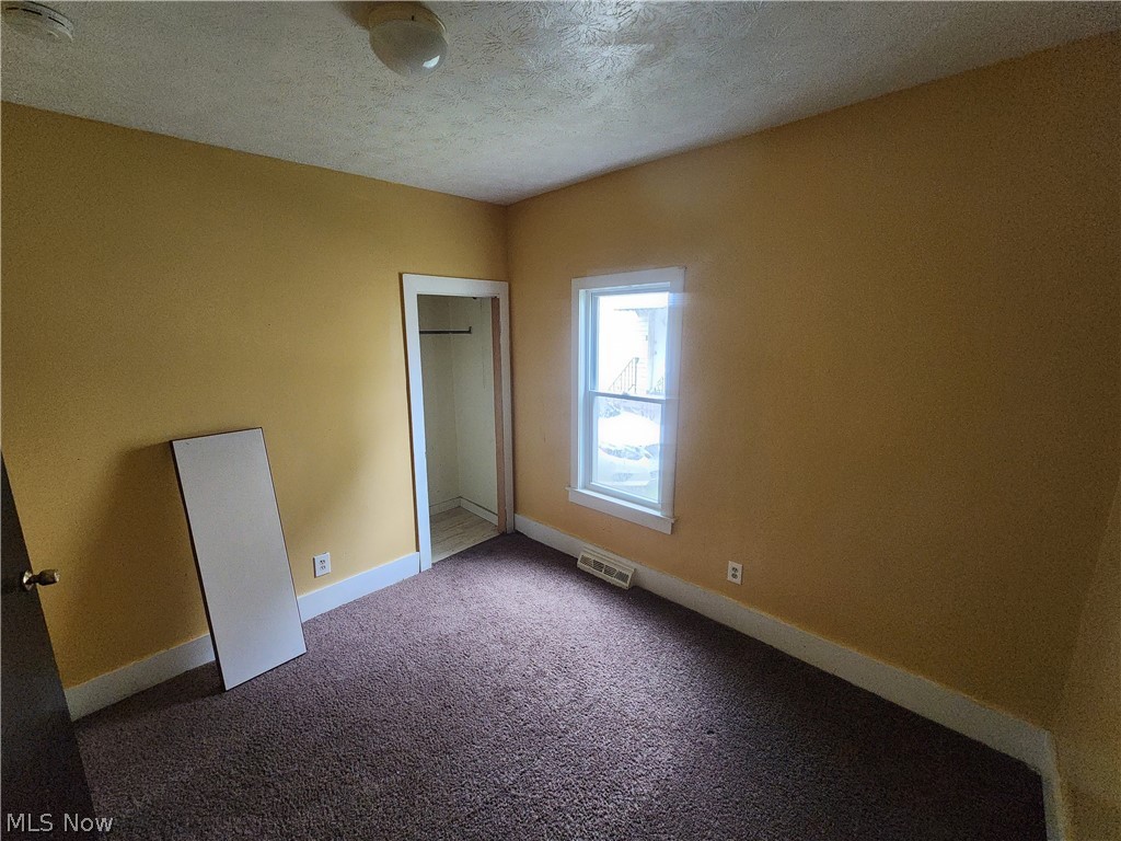 3094 E 65th Street Cleveland OH 44127