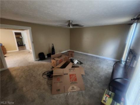 3094 E 65th Street Cleveland OH 44127