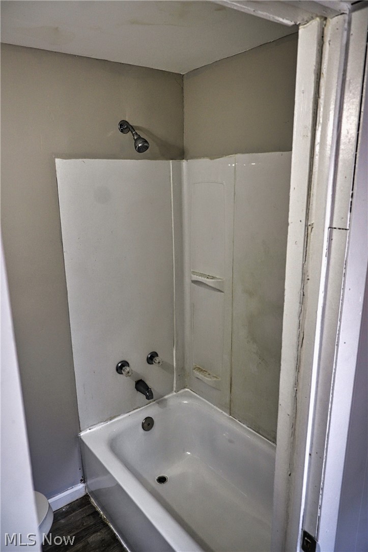 7626 Connecticut Avenue Cleveland OH 44105