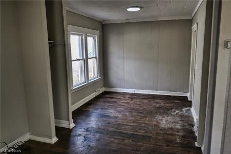 7626 Connecticut Avenue Cleveland OH 44105
