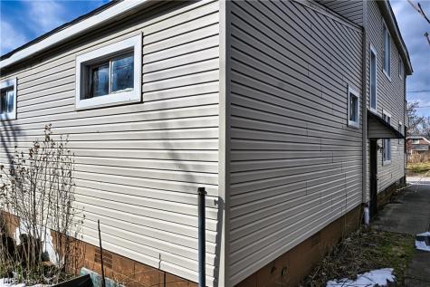 7626 Connecticut Avenue Cleveland OH 44105
