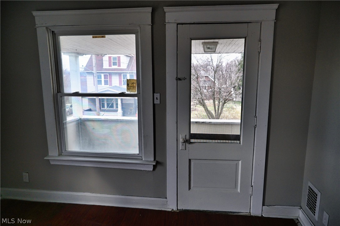 7626 Connecticut Avenue Cleveland OH 44105