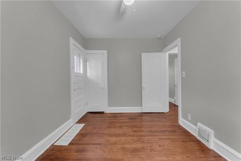 3746 W 140th Street Cleveland OH 44111