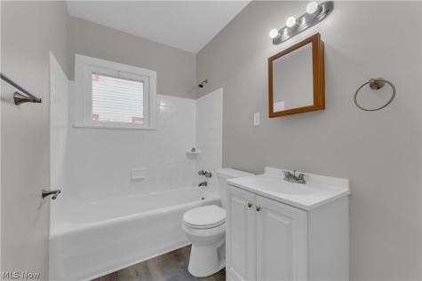 3746 W 140th Street Cleveland OH 44111