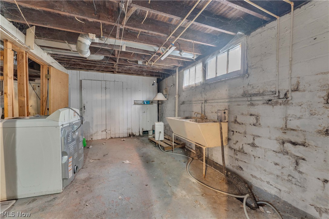 3746 W 140th Street Cleveland OH 44111