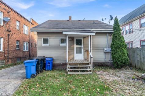 3746 W 140th Street Cleveland OH 44111