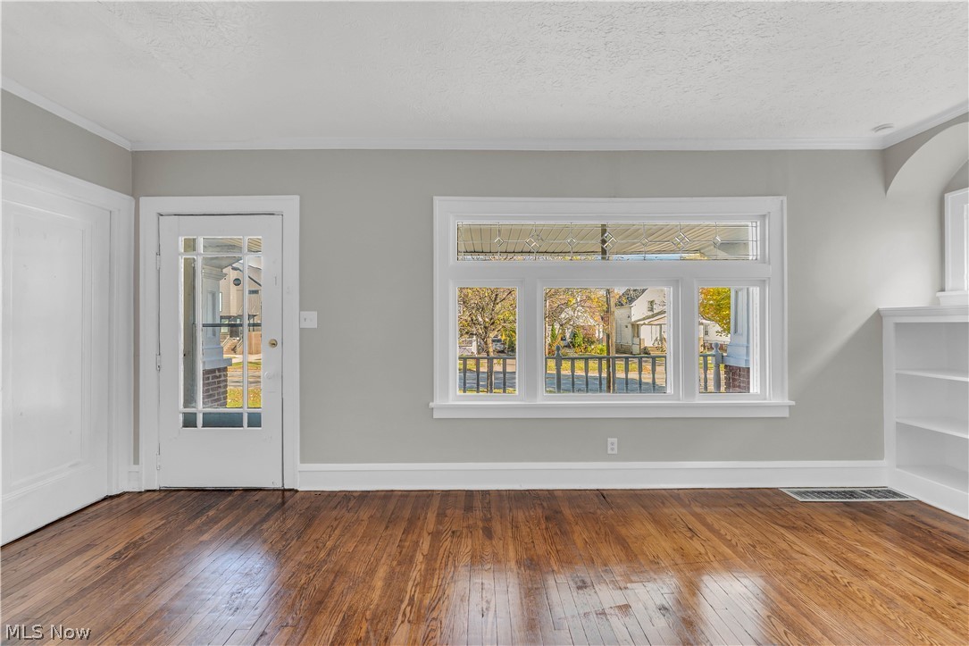 3746 W 140th Street Cleveland OH 44111