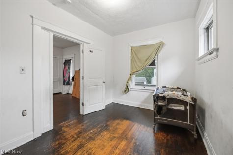 15715 School Avenue Cleveland OH 44110