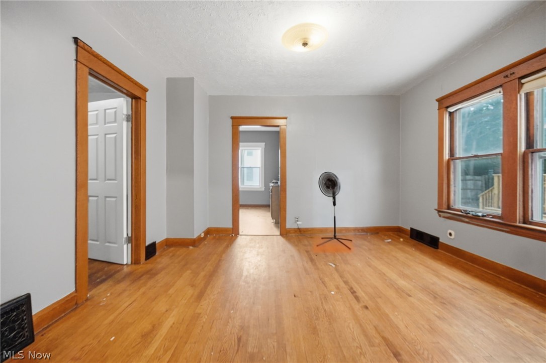 15715 School Avenue Cleveland OH 44110